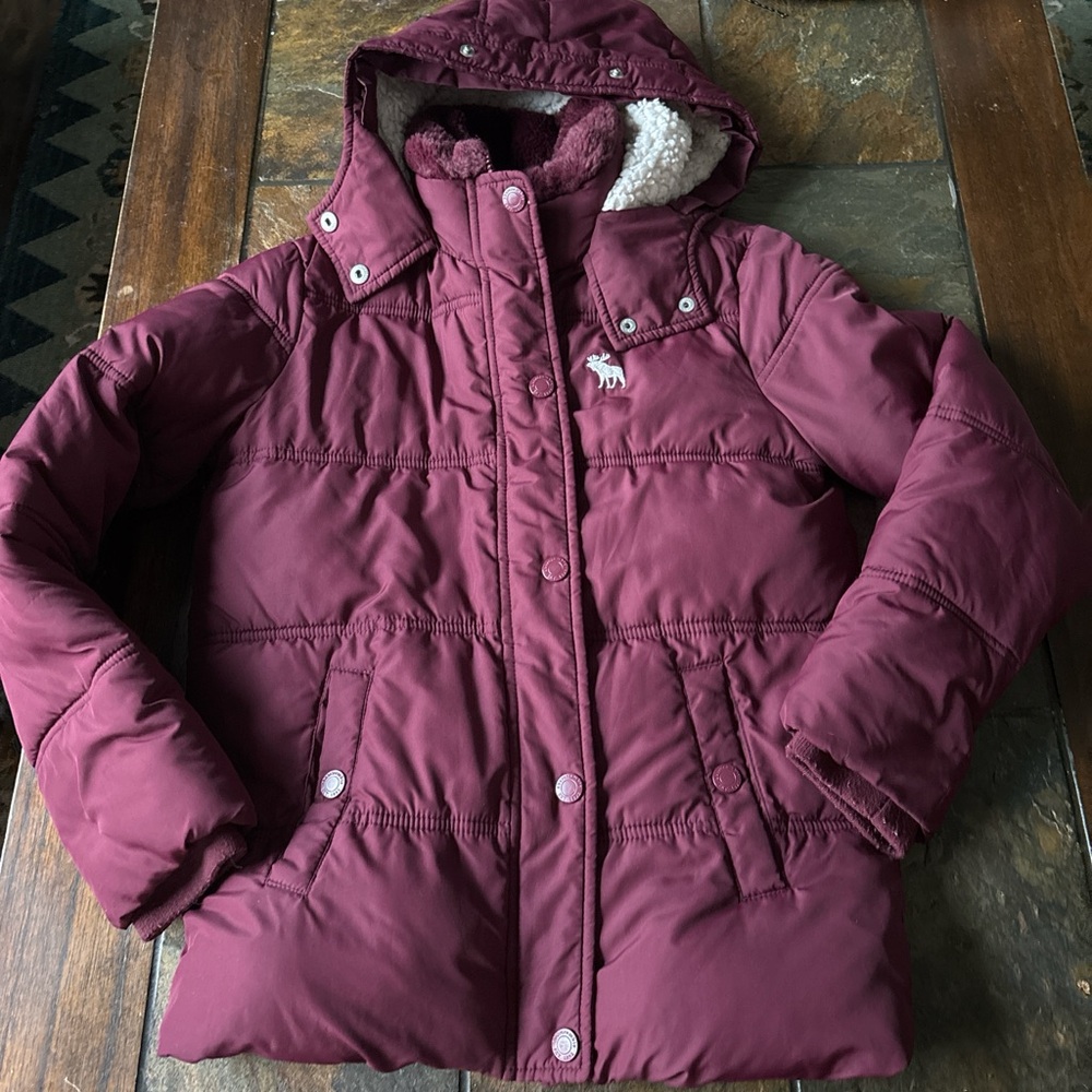 Abercrombie Women's Burgundy Puffer Jacket